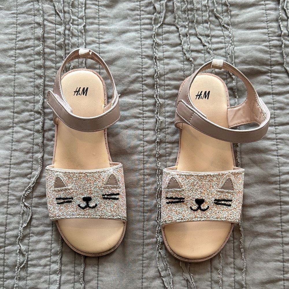H&M Kids Glitter Cat Sandals - Blush Pink and Glitter